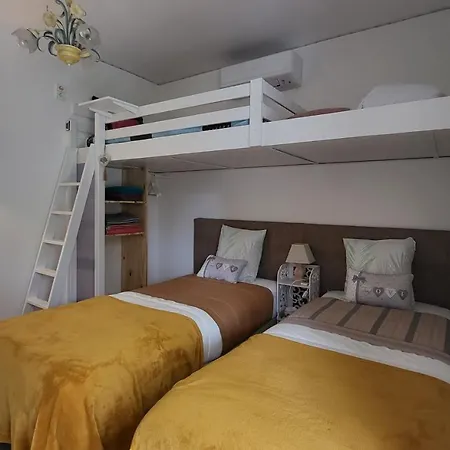 D Hotes Au Coeur Des Oliviers Homestay